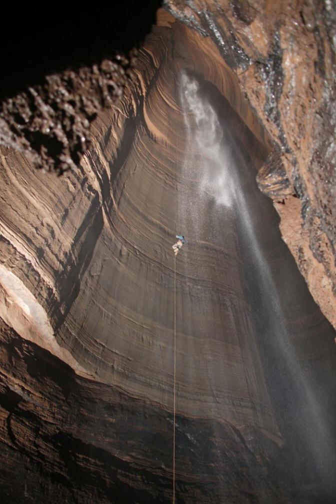 „caves11