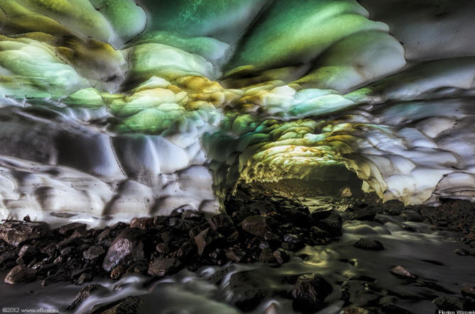 „caves07