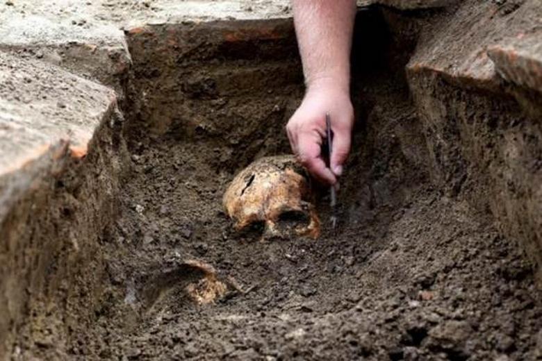 „Archeolodzy