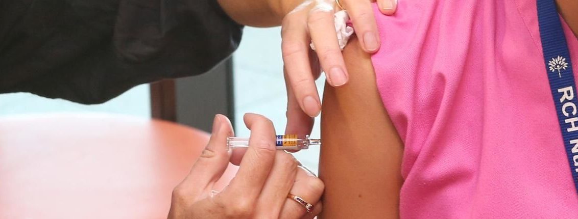 Australia testuje szczepionkę przeciw gruźlicy COVID-19 