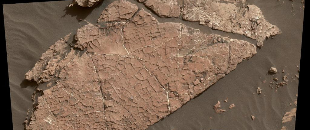 Curiosity znajduje nowe dowody na obecność wody na Marsie 