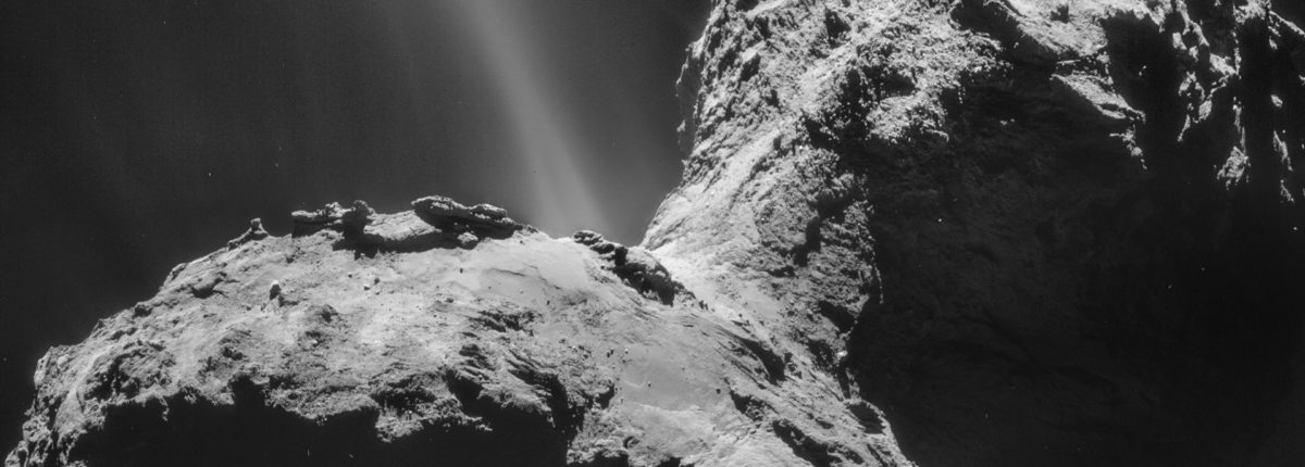 Lodowe niespodzianki komety Churyumov-Gerasimenko 
