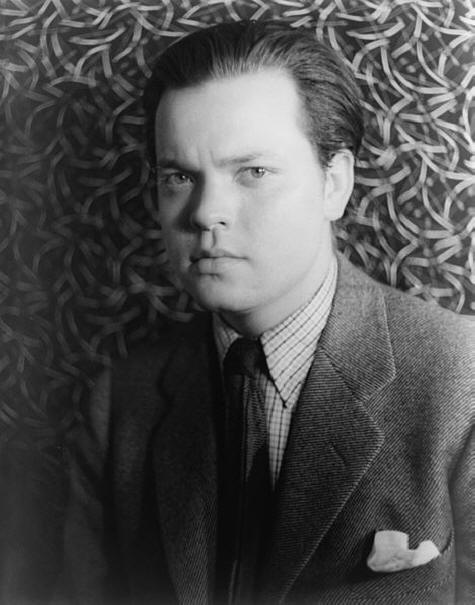 „468px-Orson_Welles_1937”