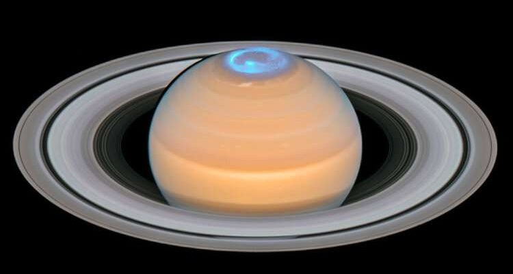 Największa tajemnica planetologii: naukowcy odkrywają, co ogrzewa atmosferę Saturna 